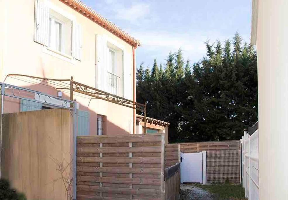 Gite Les Coquelicots 2 Quartier Residentiel LʼIsle-sur-la-Sorgue المظهر الخارجي الصورة